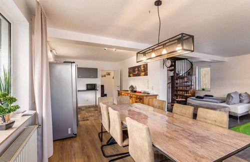 Willingen Appartement | Appartement "Piste 1" avec terrasse partagée, balcon et Wi-Fi