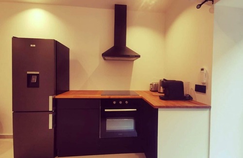 Centre Ville Appartement | Apartment-Private Bathroom