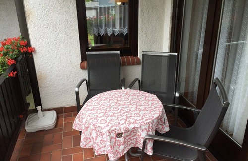 Elmstein Appartement | Appartement-Salle de bain privée séparée-Balcon-Ferienwohnung 3 im OG