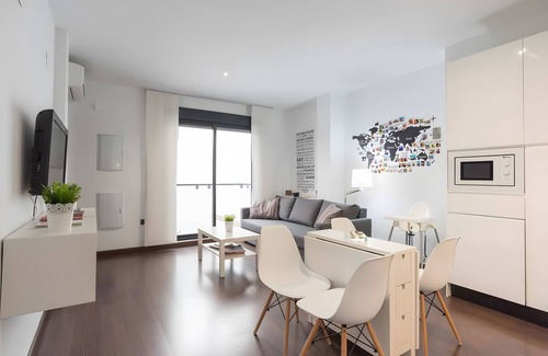 El Ejido Appartement | Appartement 'Quiet In The Historical' avec balcon, Wi-Fi et climatisation