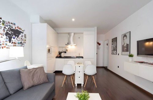 El Ejido Appartement | Appartement 'Quiet In The Historical' avec balcon, Wi-Fi et climatisation