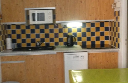 Port Leucate Appartement | APPARTEMENT ,calme, les pieds dans l'eau proche du port