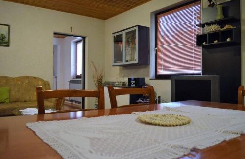 Beli Manastir Appartement | Apartment Racing