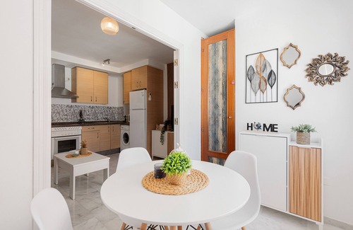 Bailen-Miraflores Appartement | Appartement 'Rd Berrocal' avec Wi-Fi et climatisation
