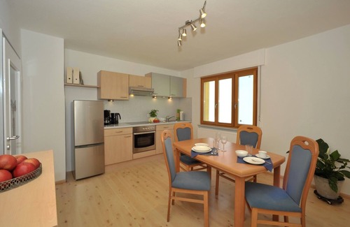 Karlsbad Appartement | Appartement 'Refugium' avec terrasse partagée et Wi-Fi
