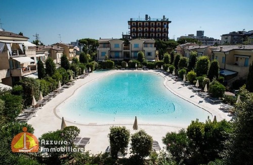 Faro Appartement | Appartement 'Residence Borgo Dei Fiori H06' avec piscine partagée et terrasse privée