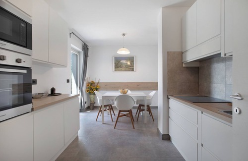 La Cretaz-Roisan Appartement | Appartement 'Residence Soleluna - Orsa Minore' avec vue sur la montagne, terrasse partagée et Wi-Fi