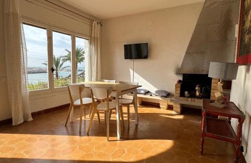El Roc de Sant Gaieta Appartement | Apartment ROC SANT GAÏTA - SEAFRONT View - PORT AVENTURA