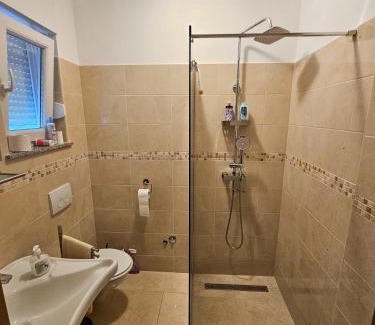 Skrbcici Appartement | Apartment & Room Danijel