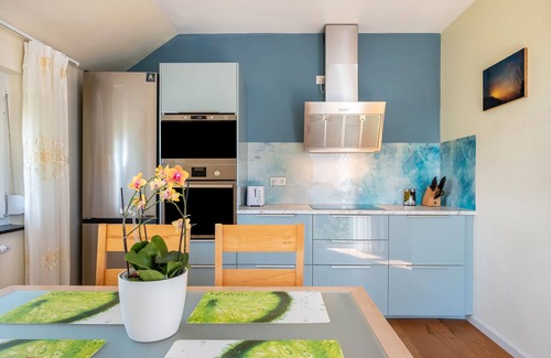 Roetenbach Appartement | Apartment 'Rosengarten' with Private Garden, Balcony and Wi-Fi