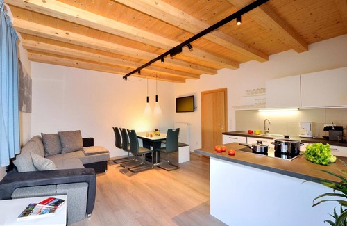 Bressanone Appartement | Apartment 'Rumlhof Rittner Horn' with Mountain View, Shared Pool and Wi-Fi