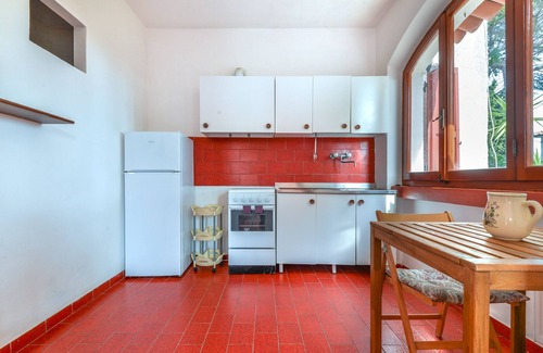 Cavo Appartement | Apartment 'Salita Bellavista Home' with Sea View, Private Garden and Wi-Fi