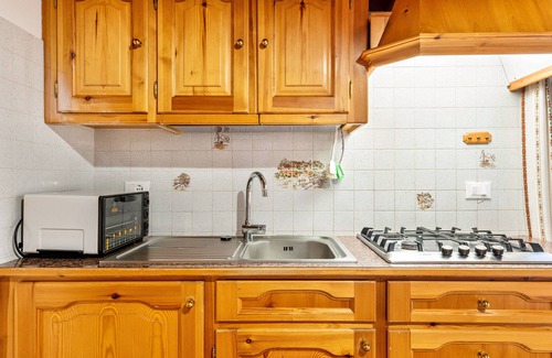 Livinallongo del Col di Lana Appartement | Appartement 'Samont Appartment 5' avec vue sur les montagnes, terrasse partagée et Wi-Fi
