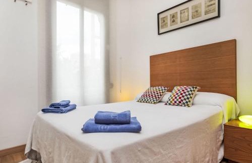 La Maternitat i Sant Ramon Appartement | Apartment Sants-Montjuïc- Avenida Madrid by Interhome