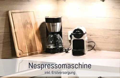Pidingerau Appartement | Fewo "Schlossblick" Schicke, moderne 5***** (65 QM) mit Schlafzimmer, Küche, Wohnzimmer, Dusche/WC, TV, Balkon.