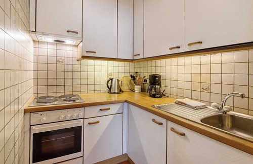 Silandro Appartement | Appartement 'Schnatzhof A2' avec vue sur les montagnes, piscine partagée et Wi-Fi