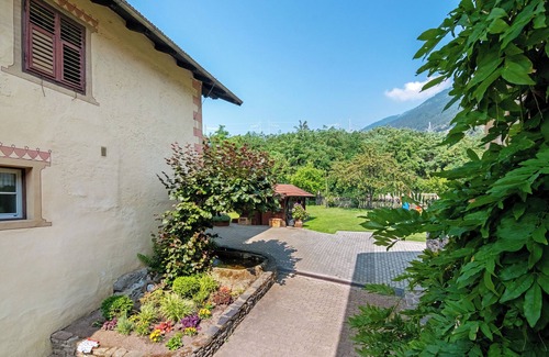 Silandro Appartement | Appartement 'Schnatzhof A2' avec vue sur les montagnes, piscine partagée et Wi-Fi
