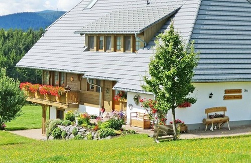 Breitnau Appartement | Apartment Schwarzwaldhut 58 sqm, 1 bedroom, max. 2 people