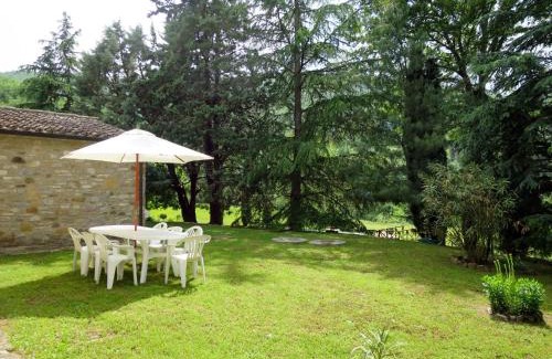 Lisciano Niccone Appartement | Apartment Scoiattolo by Interhome