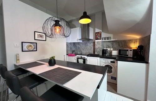 Riverside Appartement | Apartment Shad