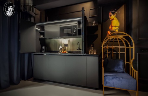 Moscardo Appartement | Suite Shibari by Justine Apartments Sober, elegant and sinful