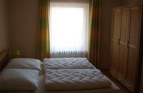 Bad Duerkheim Appartement | Appartement, douche, WC, 1 chambre - rez-de-chaussée - appartement Gödel