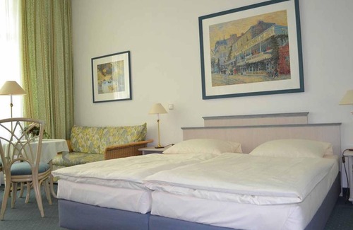 Bad Pyrmont Appartement | Apartment, shower, toilet, type 5 - Hauptallee apartments