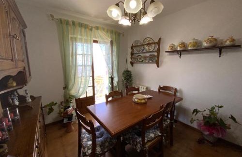 Stazzema Appartement | Apartment - Sleeps 2 Balcony & Parking