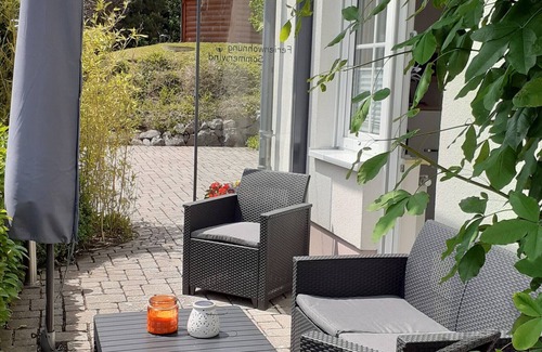 Ortsmitte Appartement | Appartement 'Sommerwind Am Finkenbusch' avec vue sur les montagnes, terrasse privée et Wi-Fi