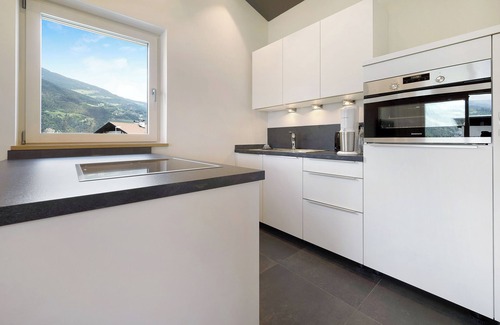 Bressanone Appartement | Appartement Sommersbergerhof 2017 avec piscine, vue sur les montagnes et terrasse