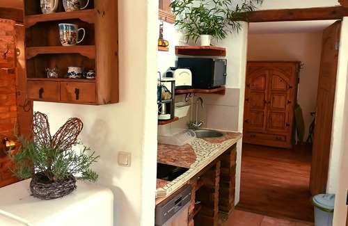 Loitz Appartement | Apartment 'Sophienhof' with Private Terrace, Private Garden and Wi-Fi
