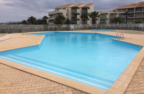 Saint-Cyprien Plage Appartement | Appartement St Cyprien front de mer 4/6 personnes