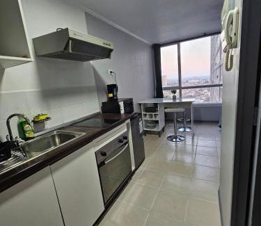 Las Rejas Appartement | Apartment steps from the Alameda Terminal and USACH