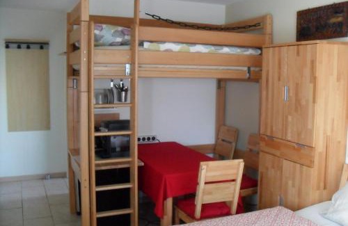 Rheinhausen Appartement | Apartment Suda