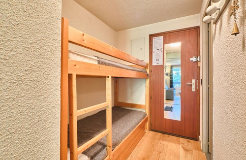 La Morte Appartement | Apartment 'Superbe Studio Au Pied Des Pistes' with Mountain View, Shared Garden and Wi-Fi