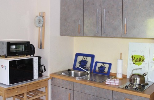 Bad Bergzabern Appartement | Apartment Sutter - Kurpark-Residenz - 2-room-apartment with bath/WC, sep.2 WC