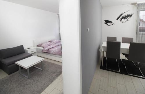 Vinkovci Appartement | Apartment Sven
