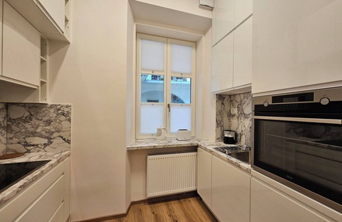 Ljubljana Old Town Appartement | Apartment Sviti Tour As Modern and quiet place by Town Hall with AC and WI-FI