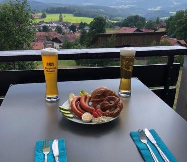 Bobrach Appartement | Apartment Tälerblick 2, neu modernisiert