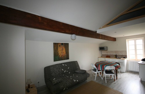 Camarade Appartement | APPARTEMENT T1 bis vue sur Pyrenées