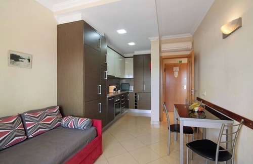 Vale de Carro Appartement | Appartement "T1 - Em Zona Tranquila" avec A/C, piscine et Wi-Fi