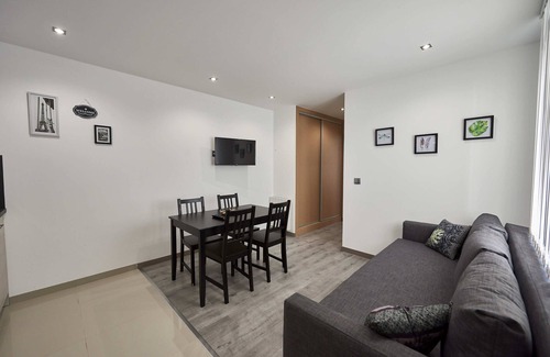 Le Pin Appartement | APPARTEMENT T2 AU CALME, 1 à 4 couchages, accès A4/A104