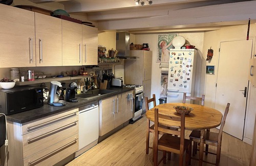 Pontarlier Appartement | Appartement T5 Pontarlier centre, 3 chambres avec cachet à 20 min Metabief & Lac