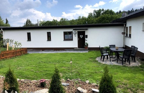Glindfeld Appartement | Apartment Talblick, 53sqm 2 bedrooms. 1 living room/bedroom, max. 4 persons