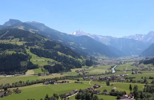 Hainzenberg Appartement | Appartement Tatscherhof (ZAZ328) à Zell am Ziller - 13 personnes, 4 chambres