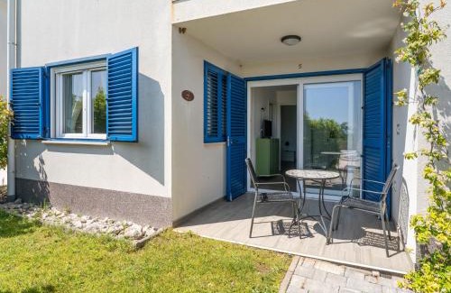 Brzac Appartement | Apartment Terra by Interhome