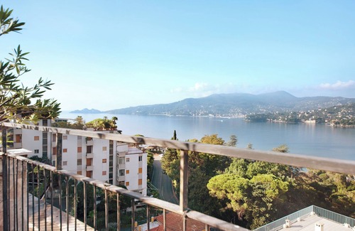 Zoagli Appartement | Appartement 'Terrazza Oriana' avec vue sur la mer & Wi-Fi