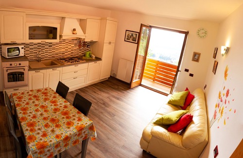 Molveno Appartement | Appartement "la joie" avec une vue romantique sur le lac **** Casa Bellavista