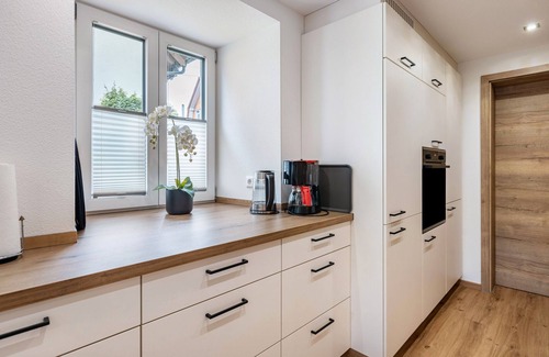 Ewattingen Appartement | Apartment 'Thoma' with Private Terrace, Private Garden and Wi-Fi