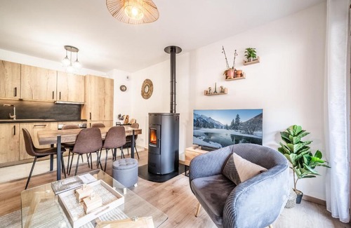 Araches-la-Frasse Appartement | Apartment Thredbo, Les Carroz d'Arâches - by EMERALD STAY